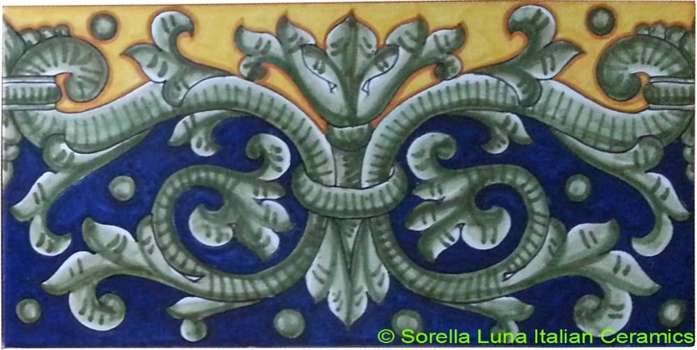 Tile Acanthus Crest