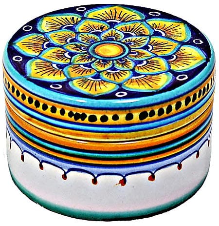 Ceramic Majolica Covered Yellow Petals Cylinder Box 5cm