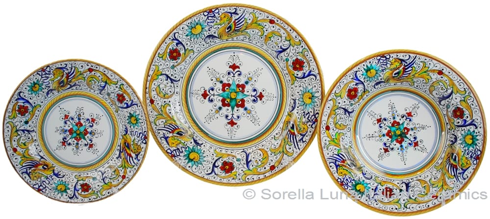 Deruta Italian Ceramic Dinner Place Setting - Raffaellesco with Center