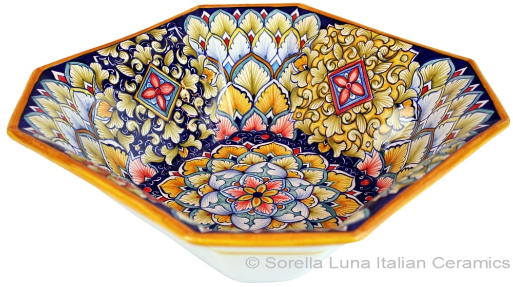 Deruta Eight-Sided Bowl